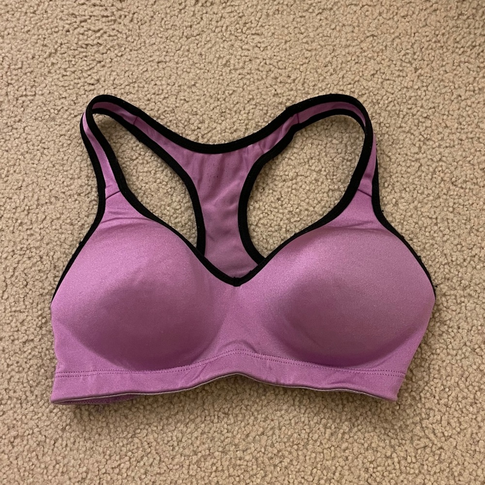 Victoria’s Secret pink sports bra